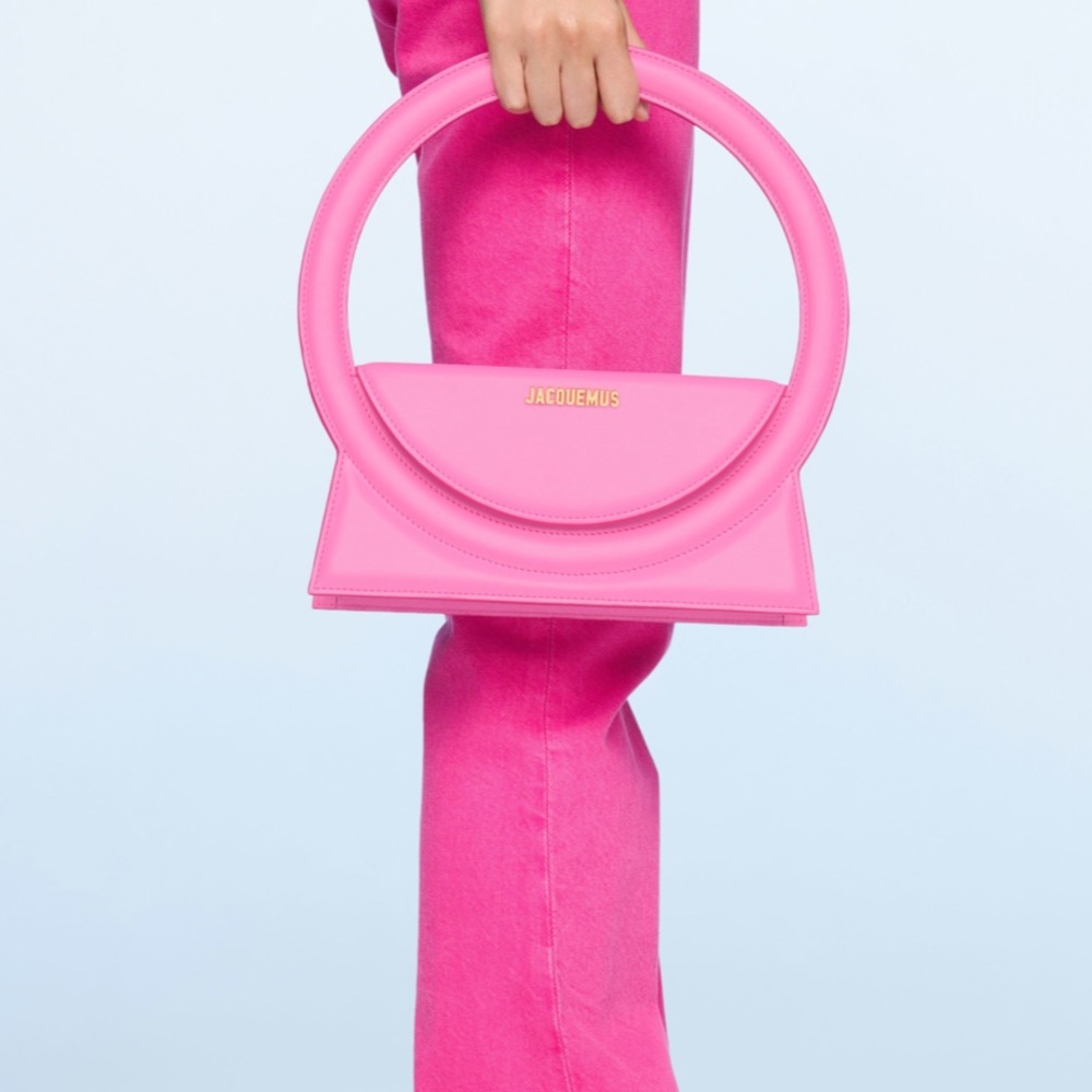 Jacquemes Le Sac Rond bag in pink - Picture 6 of 10